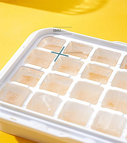 Blue Premium Large-Capacity Ice Cube Tray with Lid and Scoop - Perfect for Cocktails and Summer Drinks